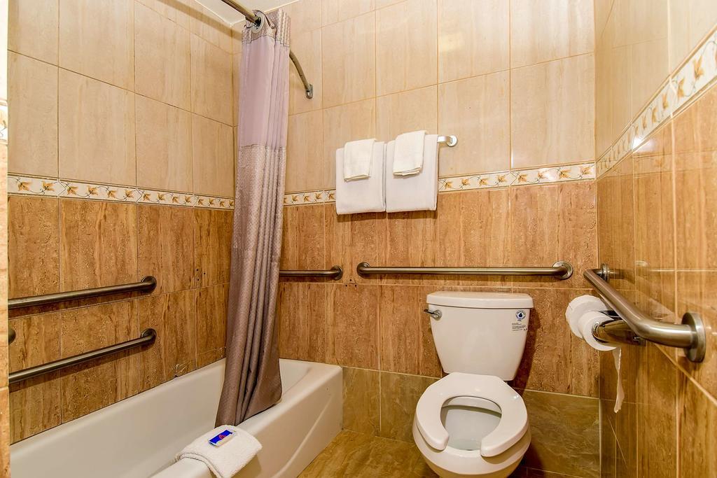 Motel 6 Garden Grove Bagian luar foto